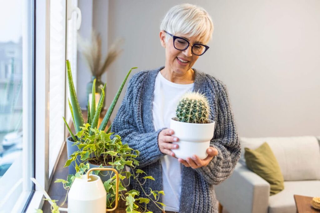 Tips for Decorating a Senior Living Retirement Home