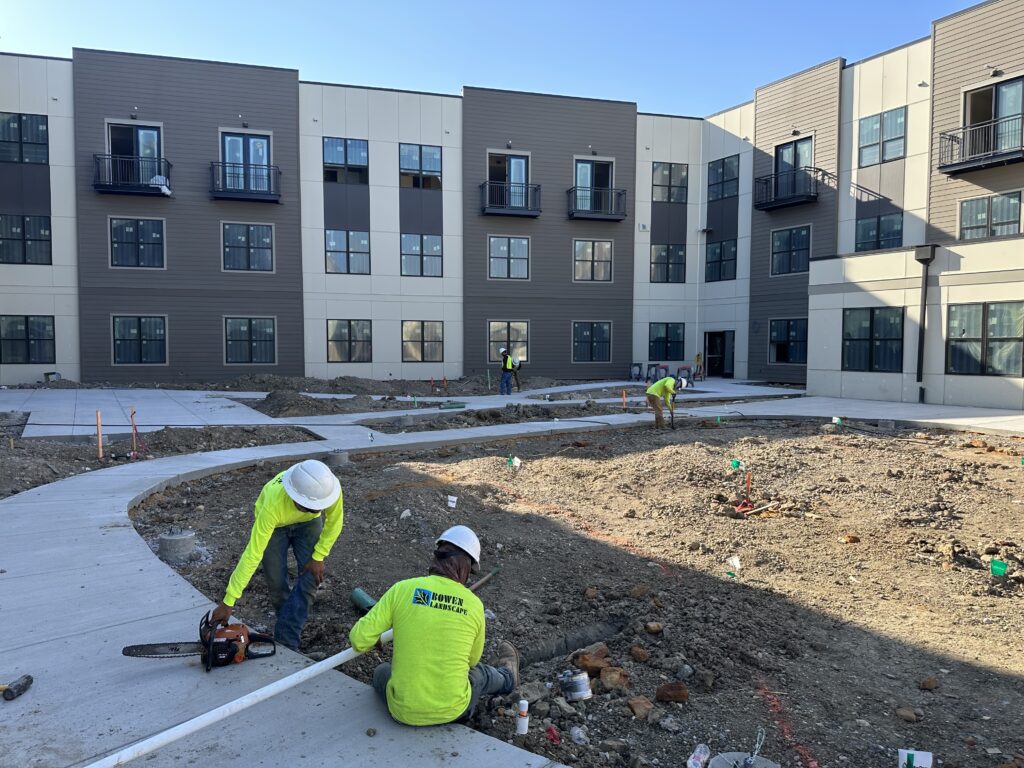 Orchard Point - Creek Valley Courtyard