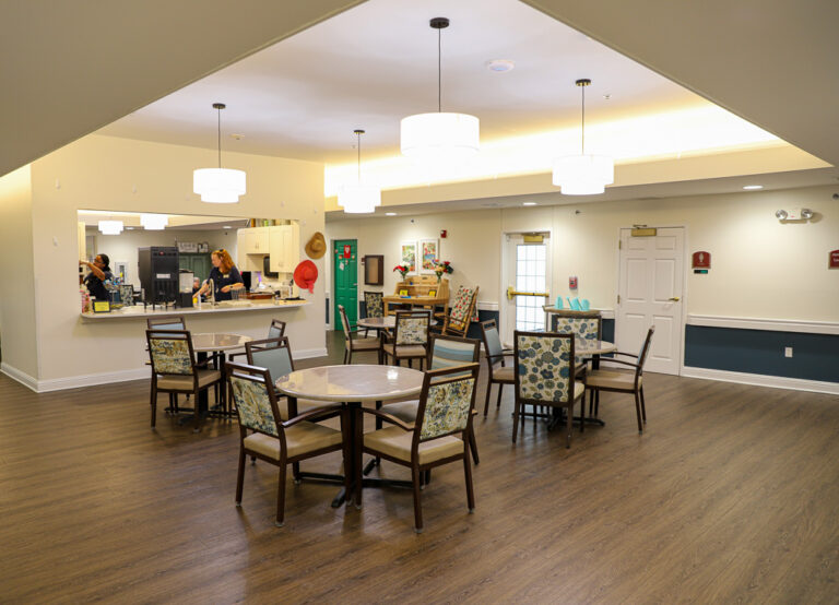 Fountain View Senior Living memory care dining activites area